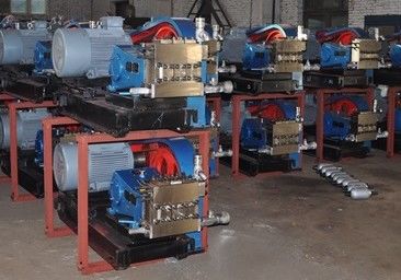 Pompa Reciprocating Digerakkan Motor Listrik Efisiensi Tinggi Untuk Sistem Drainase Kota
